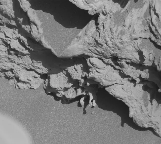 Sol 3318: Mast Camera (Mastcam)