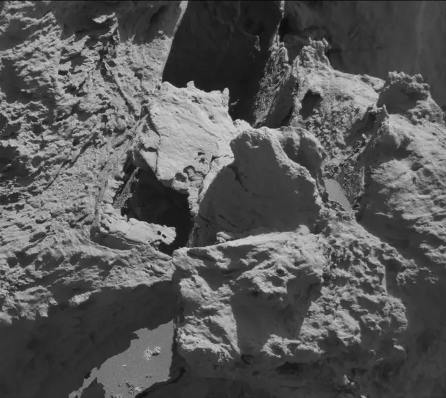 Sol 3318: Mast Camera (Mastcam)