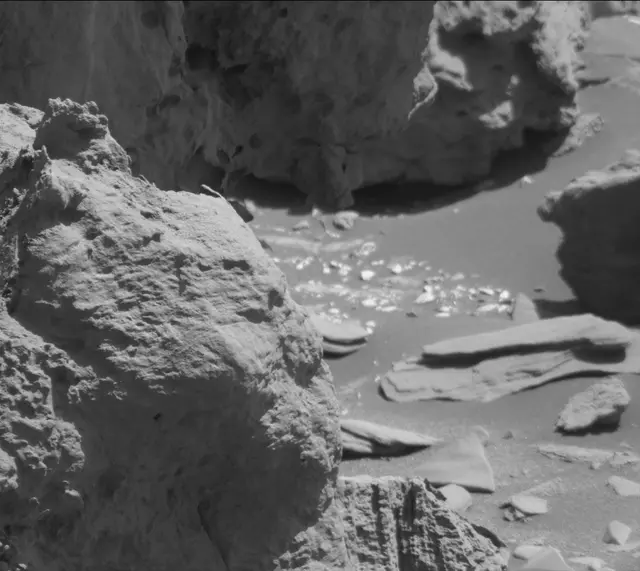 Sol 3318: Mast Camera (Mastcam)