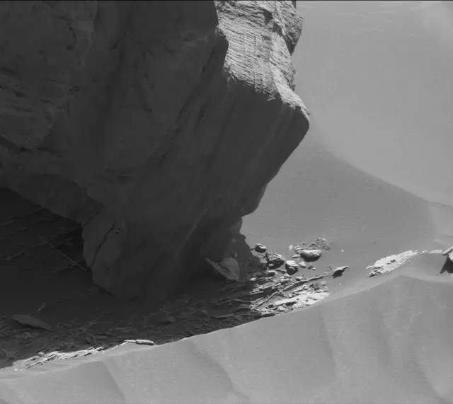 Sol 3318: Mast Camera (Mastcam)