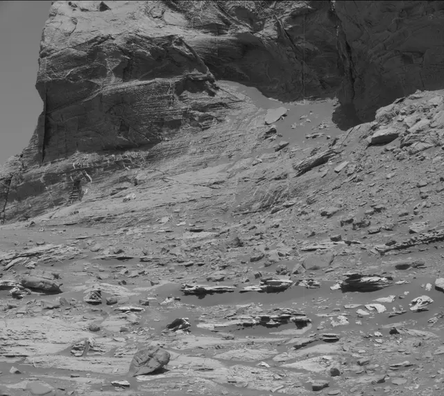 Sol 3319: Mast Camera (Mastcam)