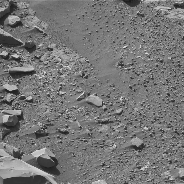 Sol 3319: Mast Camera (Mastcam)