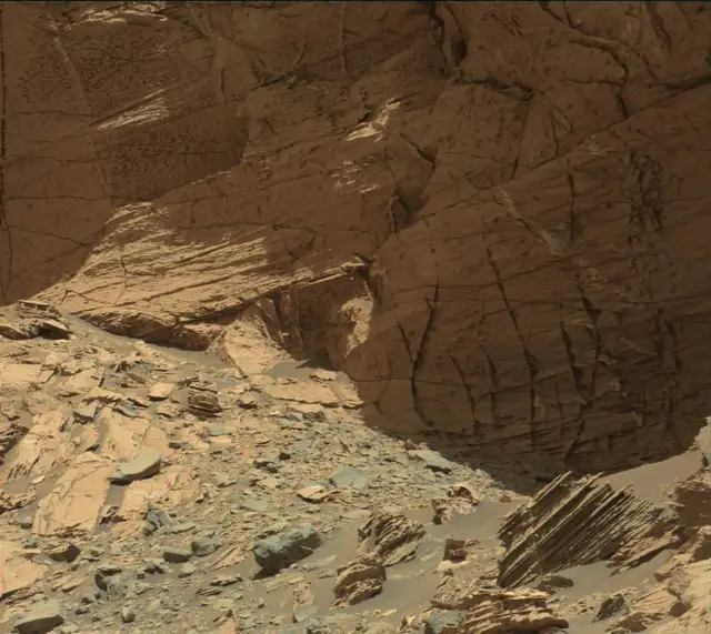 Sol 3319: Mast Camera (Mastcam)