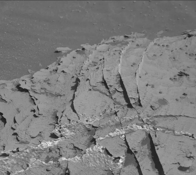 Sol 3319: Mast Camera (Mastcam)