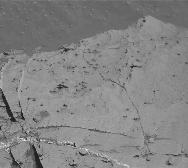 Sol 3319: Mast Camera (Mastcam)