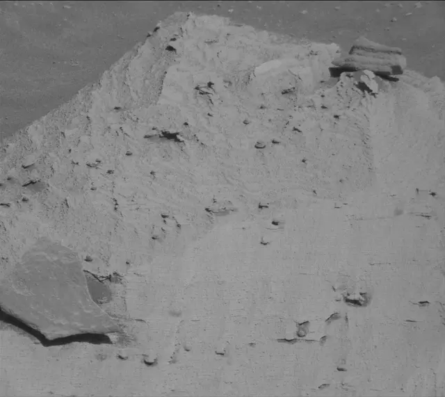 Sol 3319: Mast Camera (Mastcam)