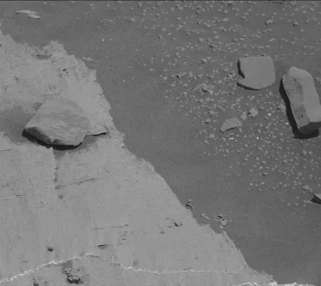 Sol 3319: Mast Camera (Mastcam)