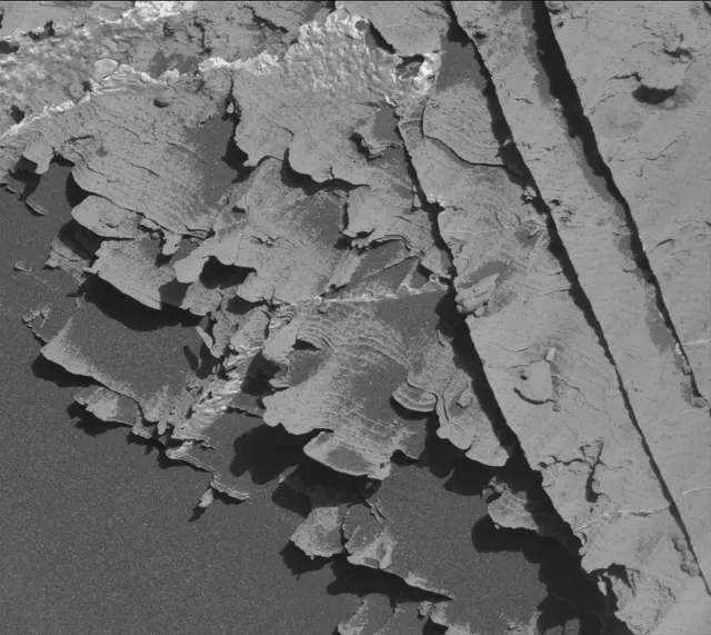 Sol 3319: Mast Camera (Mastcam)