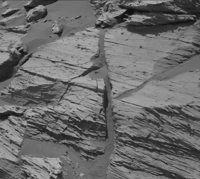 Sol 3320: Mast Camera (Mastcam)
