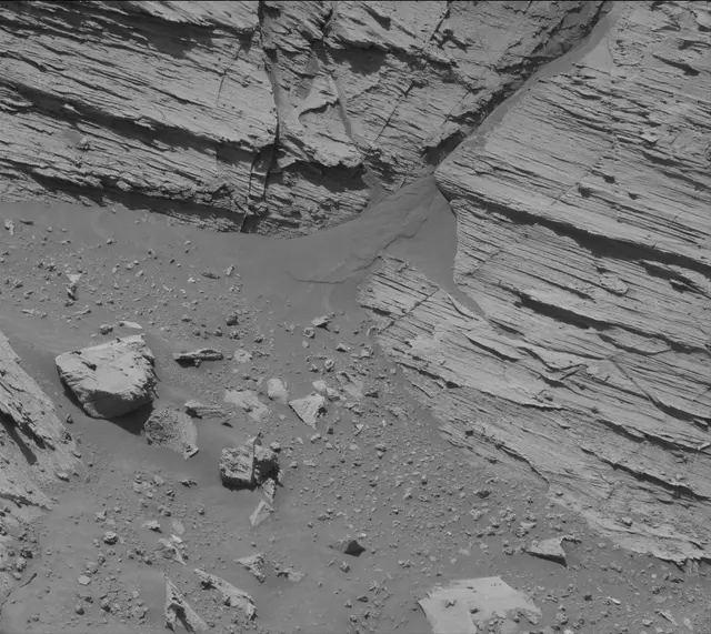Sol 3320: Mast Camera (Mastcam)