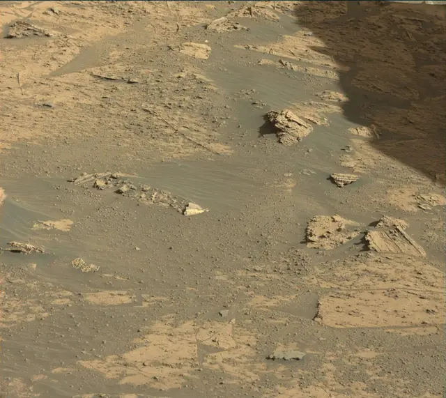 Sol 3322: Mast Camera (Mastcam)