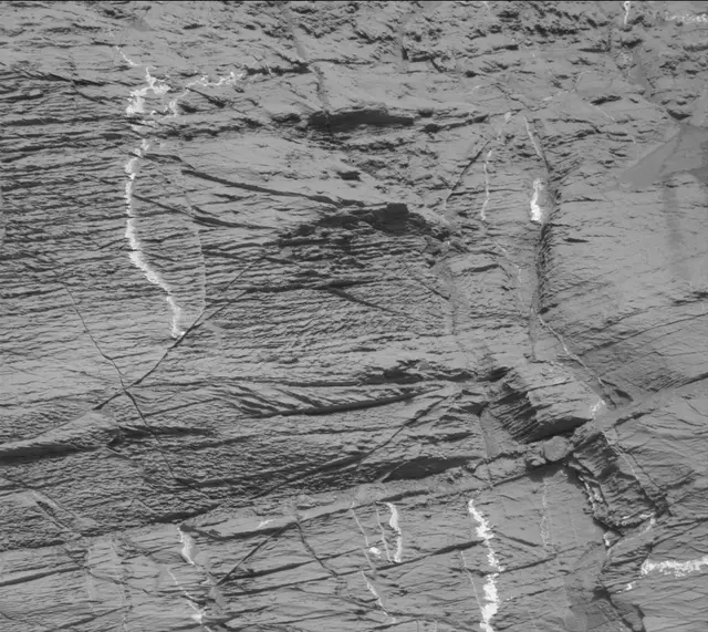 Sol 3322: Mast Camera (Mastcam)