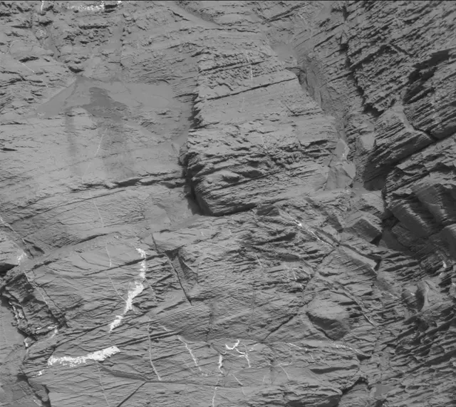 Sol 3322: Mast Camera (Mastcam)