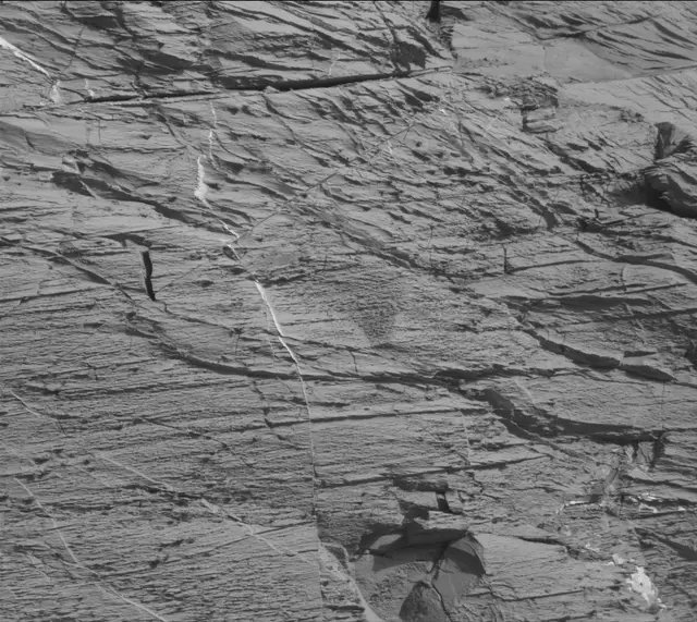 Sol 3322: Mast Camera (Mastcam)