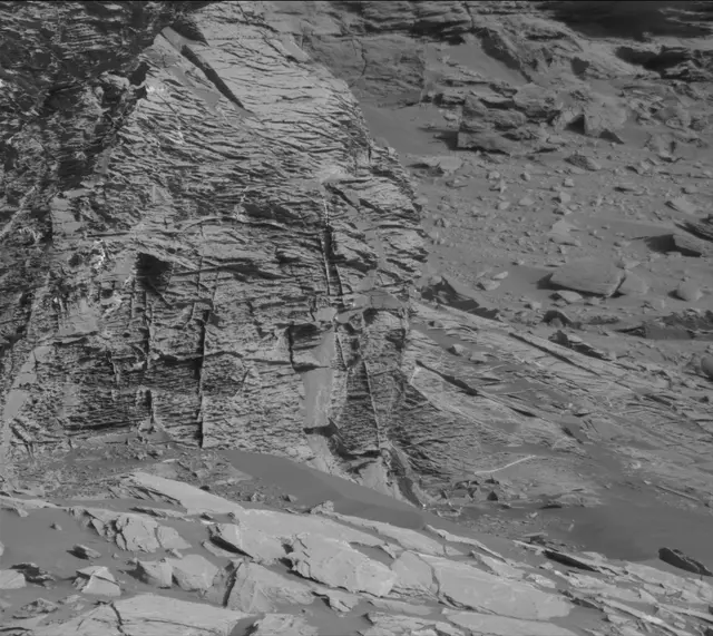 Sol 3322: Mast Camera (Mastcam)