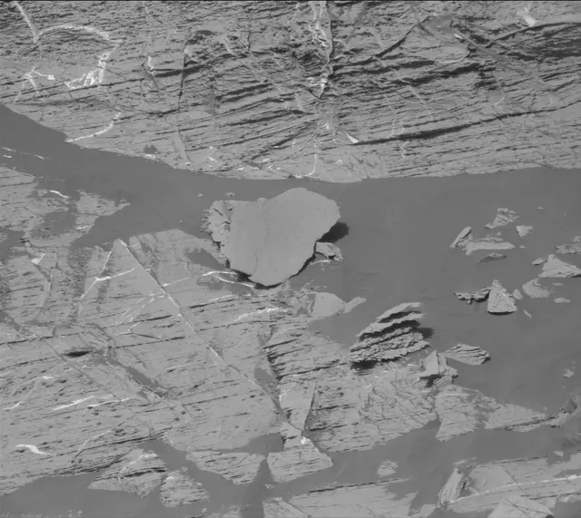 Sol 3322: Mast Camera (Mastcam)