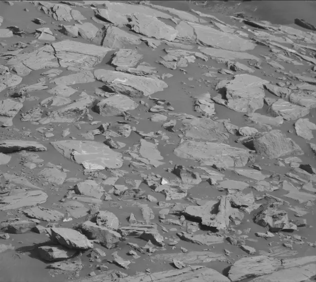 Sol 3322: Mast Camera (Mastcam)