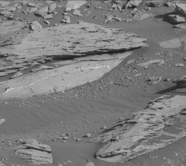 Sol 3322: Mast Camera (Mastcam)