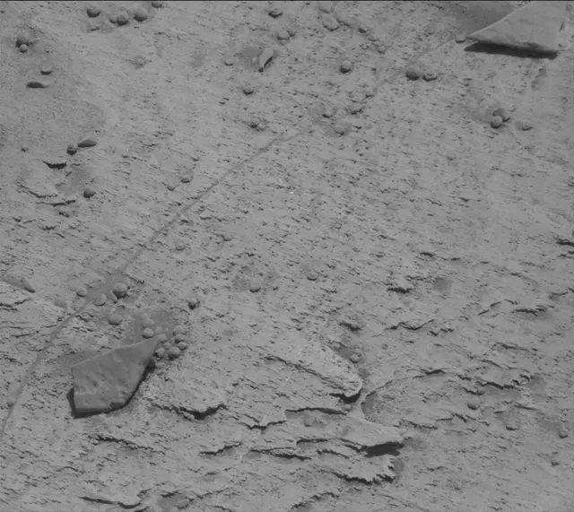 Sol 3322: Mast Camera (Mastcam)