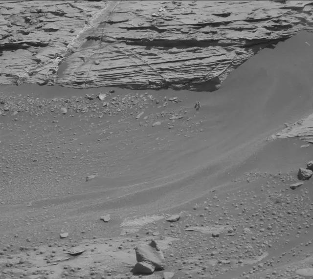 Sol 3322: Mast Camera (Mastcam)