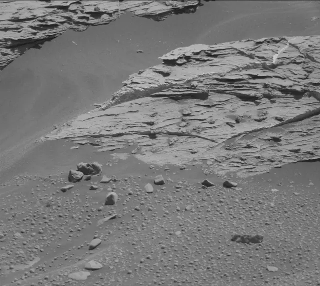 Sol 3322: Mast Camera (Mastcam)