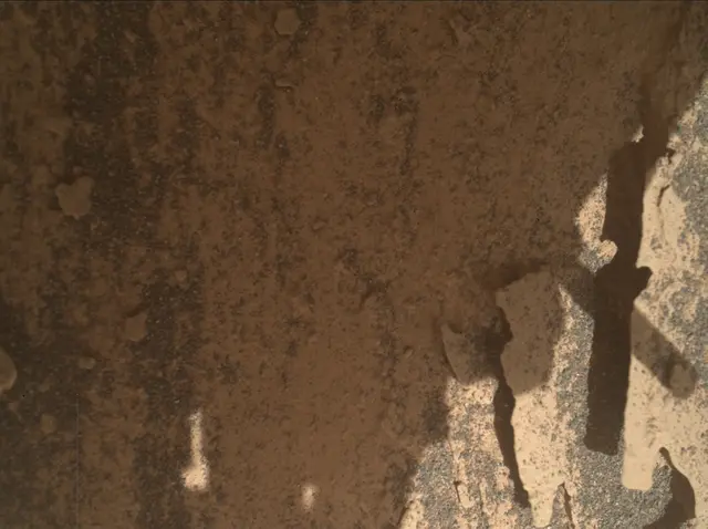 Sol 3326: Mars Hand Lens Imager (MAHLI)