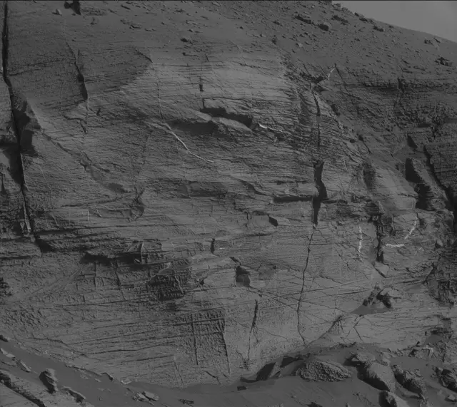 Sol 3329: Mast Camera (Mastcam)