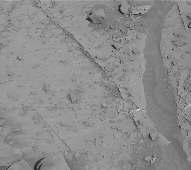Sol 3329: Mast Camera (Mastcam)