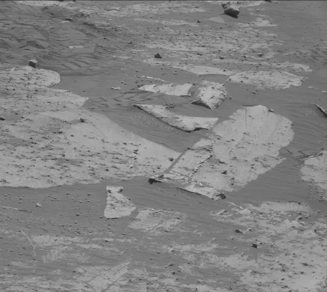 Sol 3329: Mast Camera (Mastcam)