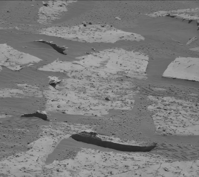 Sol 3329: Mast Camera (Mastcam)