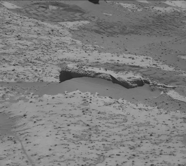Sol 3329: Mast Camera (Mastcam)