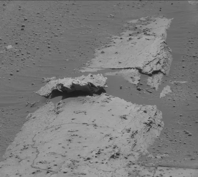 Sol 3329: Mast Camera (Mastcam)