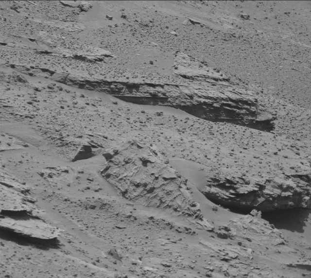 Sol 3329: Mast Camera (Mastcam)