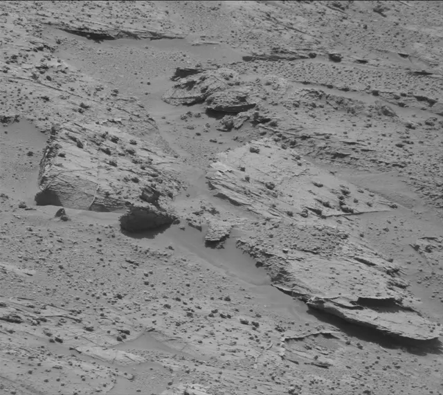 Sol 3329: Mast Camera (Mastcam)