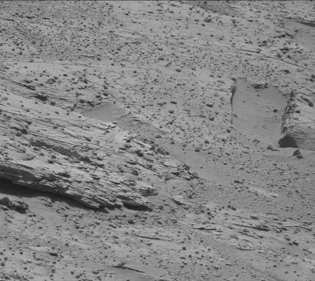 Sol 3329: Mast Camera (Mastcam)