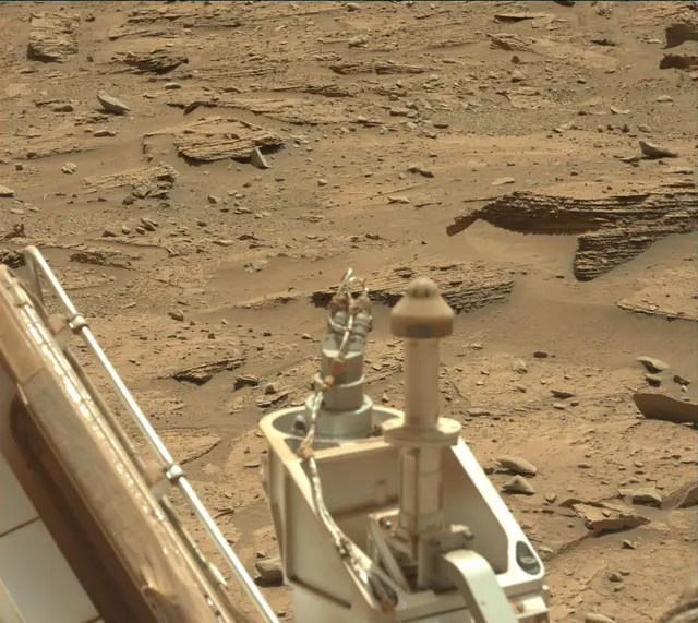 Sol 3330: Mast Camera (Mastcam)
