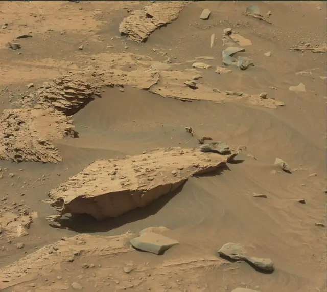 Sol 3330: Mast Camera (Mastcam)
