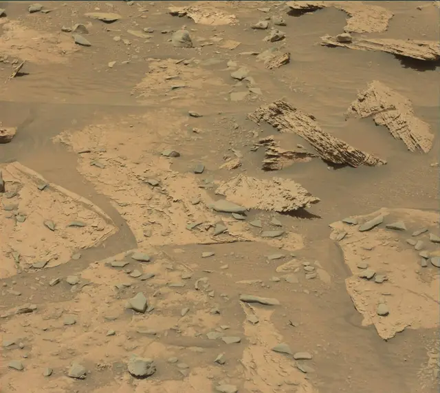 Sol 3330: Mast Camera (Mastcam)