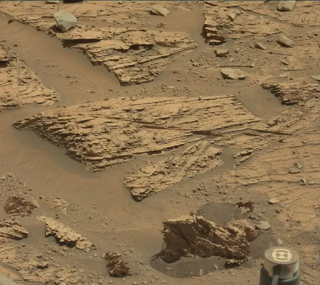 Sol 3330: Mast Camera (Mastcam)