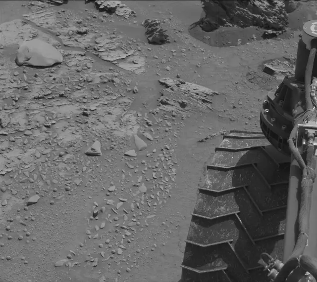 Sol 3330: Mast Camera (Mastcam)