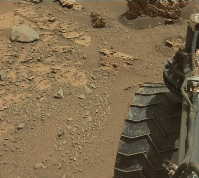 Sol 3330: Mast Camera (Mastcam)