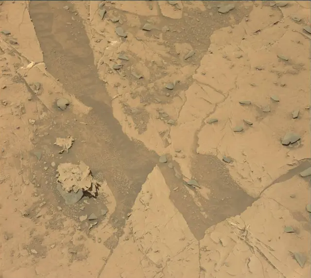 Sol 3330: Mast Camera (Mastcam)
