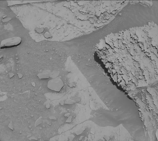 Sol 3330: Mast Camera (Mastcam)