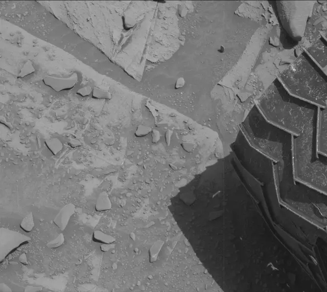 Sol 3330: Mast Camera (Mastcam)