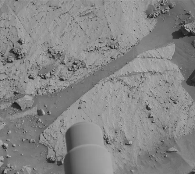Sol 3331: Mast Camera (Mastcam)