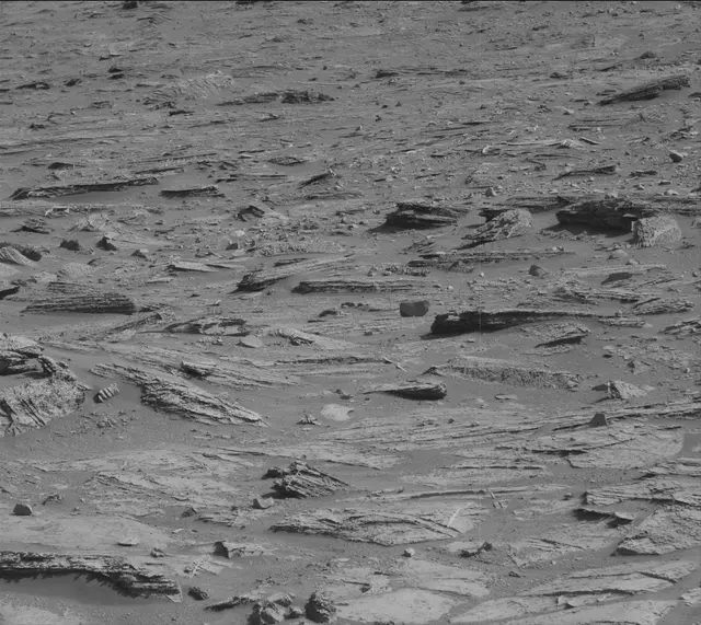 Sol 3331: Mast Camera (Mastcam)