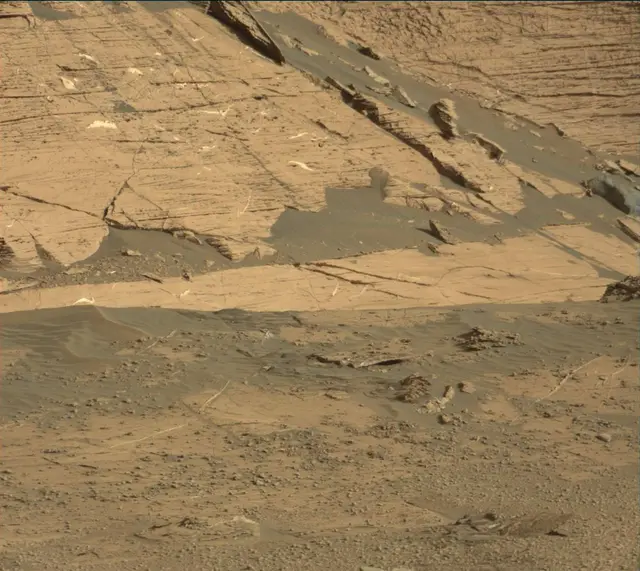 Sol 3331: Mast Camera (Mastcam)