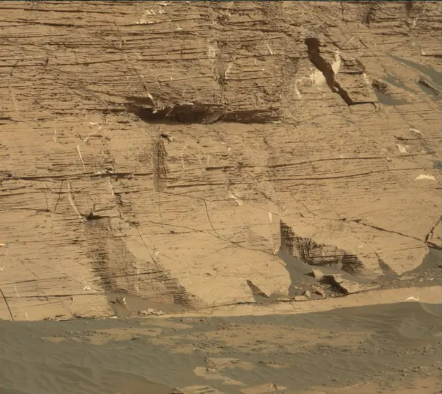 Sol 3331: Mast Camera (Mastcam)