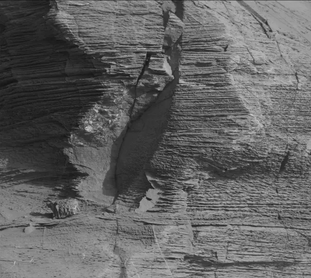 Sol 3331: Mast Camera (Mastcam)