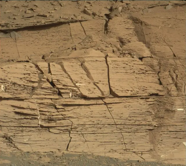 Sol 3331: Mast Camera (Mastcam)